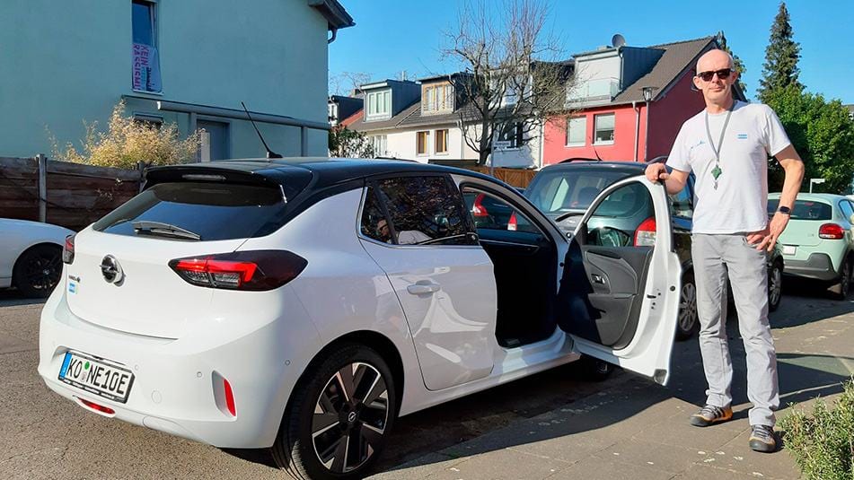 KONE Commissioning Engineer Thilo Wirth in Germany is one of many KONE employees engaged in reaching environmental targets.